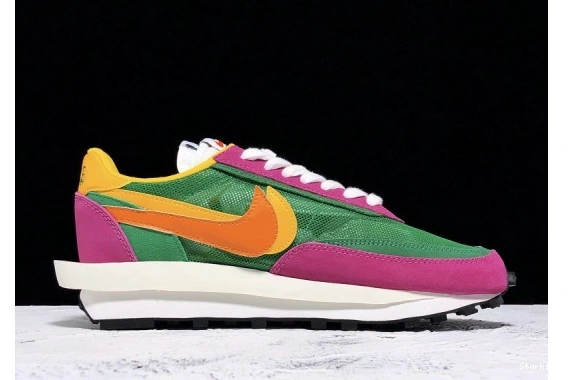 Green Waffle LD Pine  Nike Sacai BV0073-301 0120